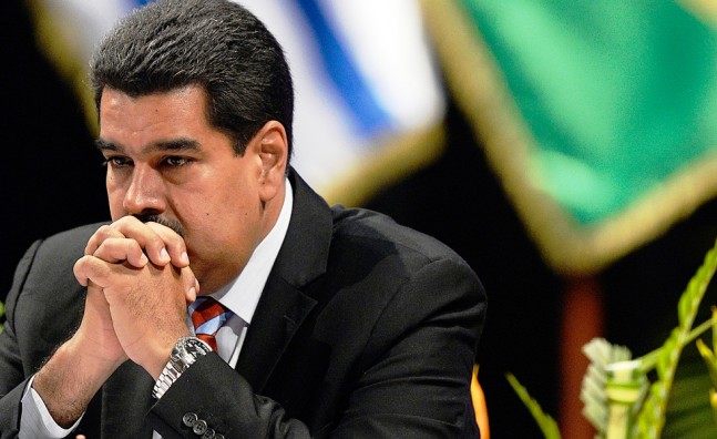 Maduro-pensando-647x396