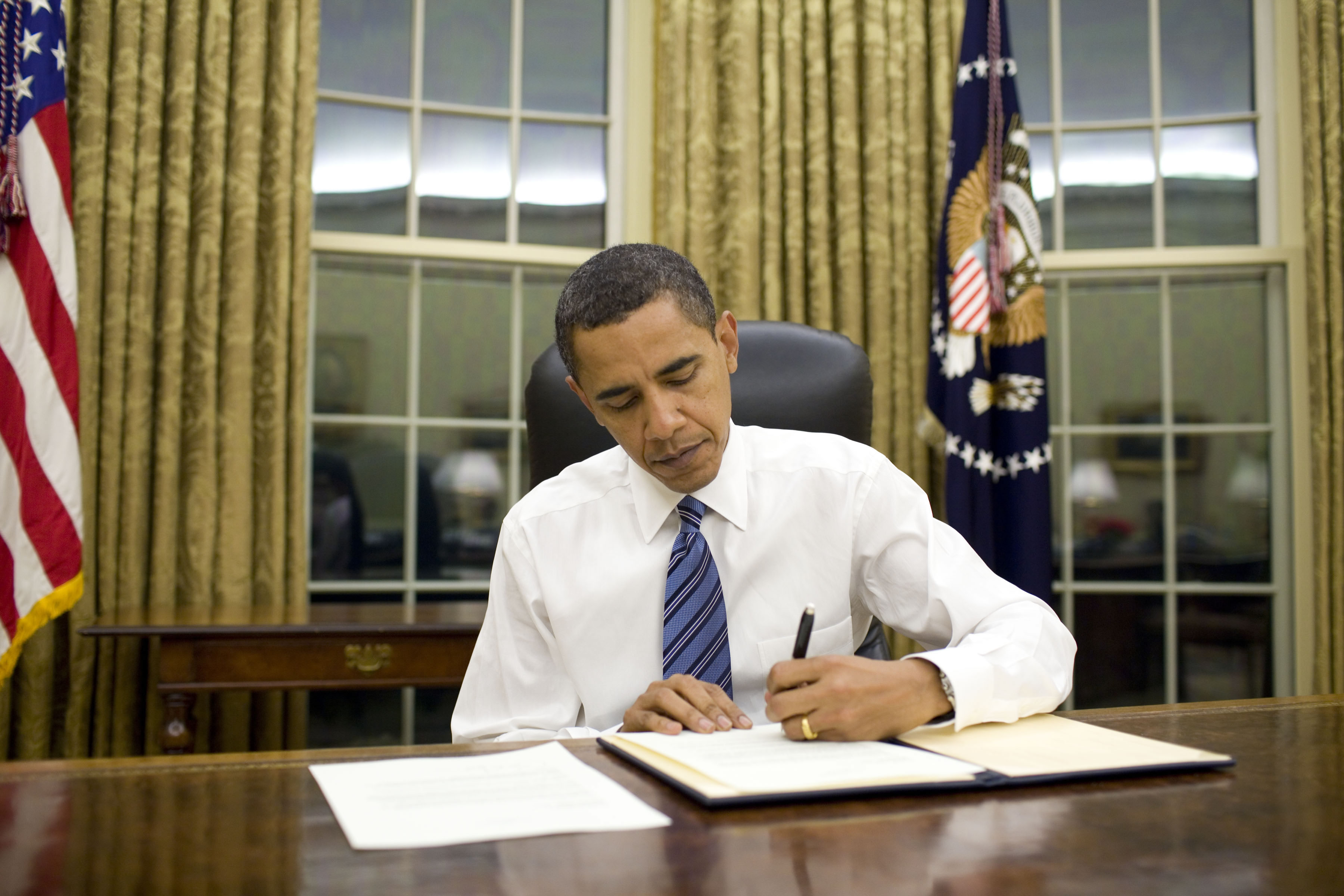 Esta es la Orden Ejecutiva de Obama que contempla medidas contra funcionarios venezolanos (En Español)