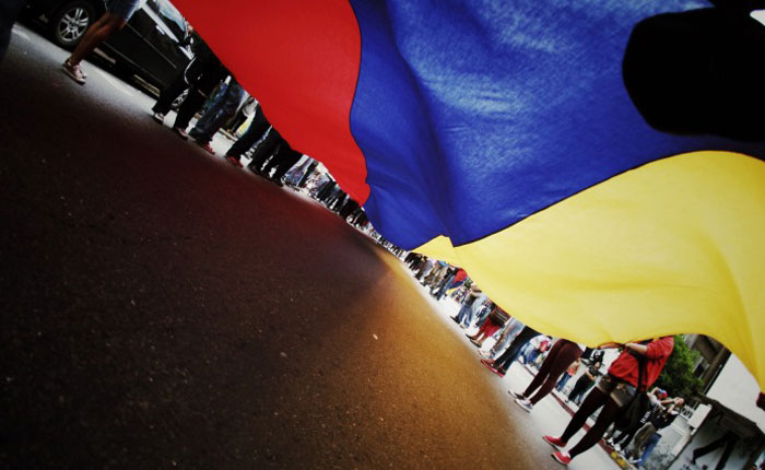 BanderadeVenezuelaDONALDOBARROS-1