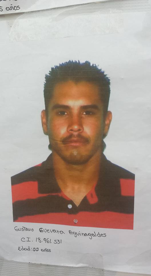 Gustavo Guevara Aguinaldes (22 años)