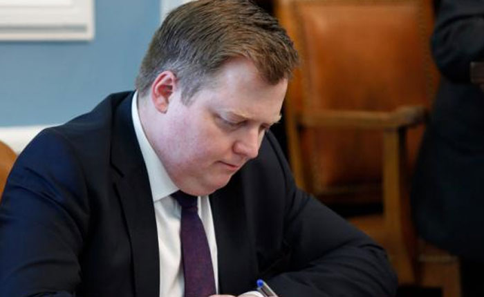 Renuncia el primer ministro de Islandia tras aparecer en los #PanamaPapers