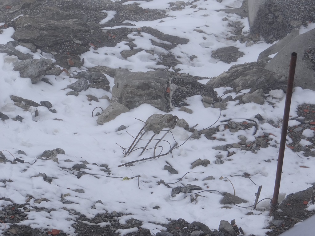 nieve-cubre-desechos-en-teleferico-de-merida