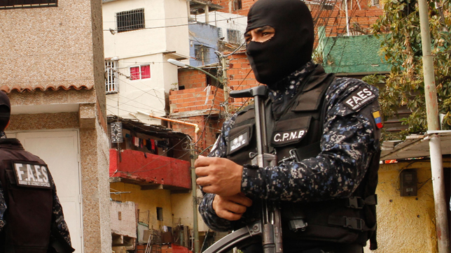 Kennedy vivió una nueva masacre policial