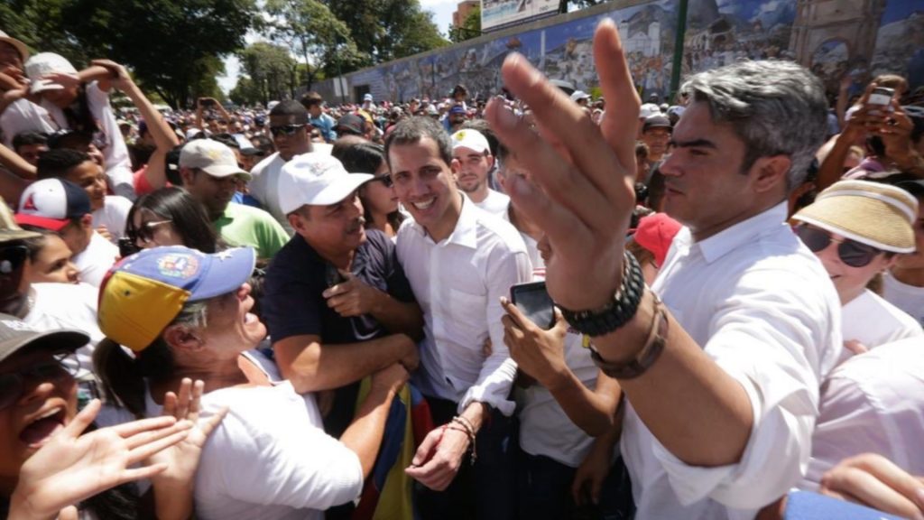 Guaidó pide a la Divina Pastora que guíe a Venezuela hacia la libertad
