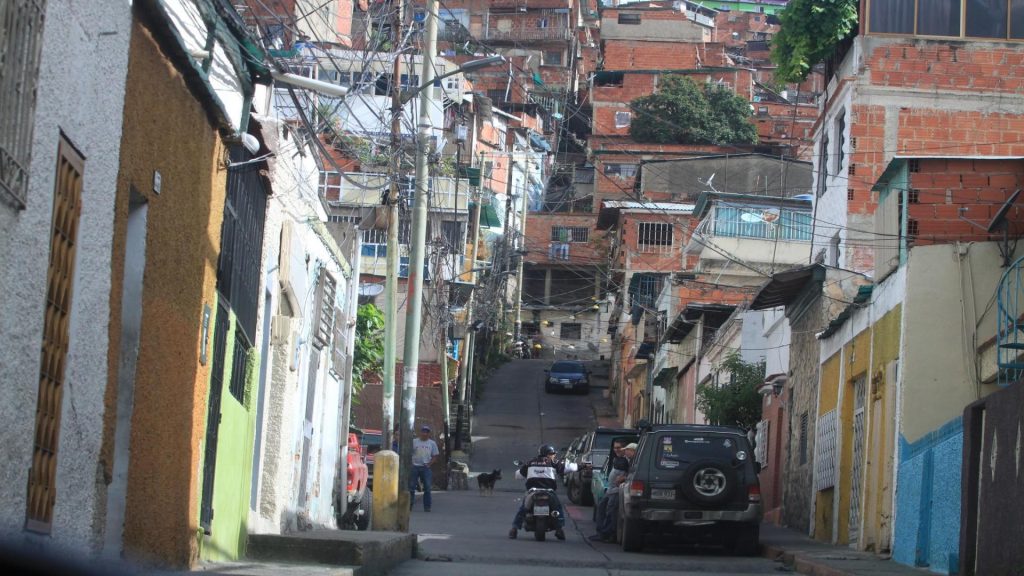 #MonitorDeVíctimas | Acribillaron a hombre en El Cementerio tras haberlo señalado falsamente como violador