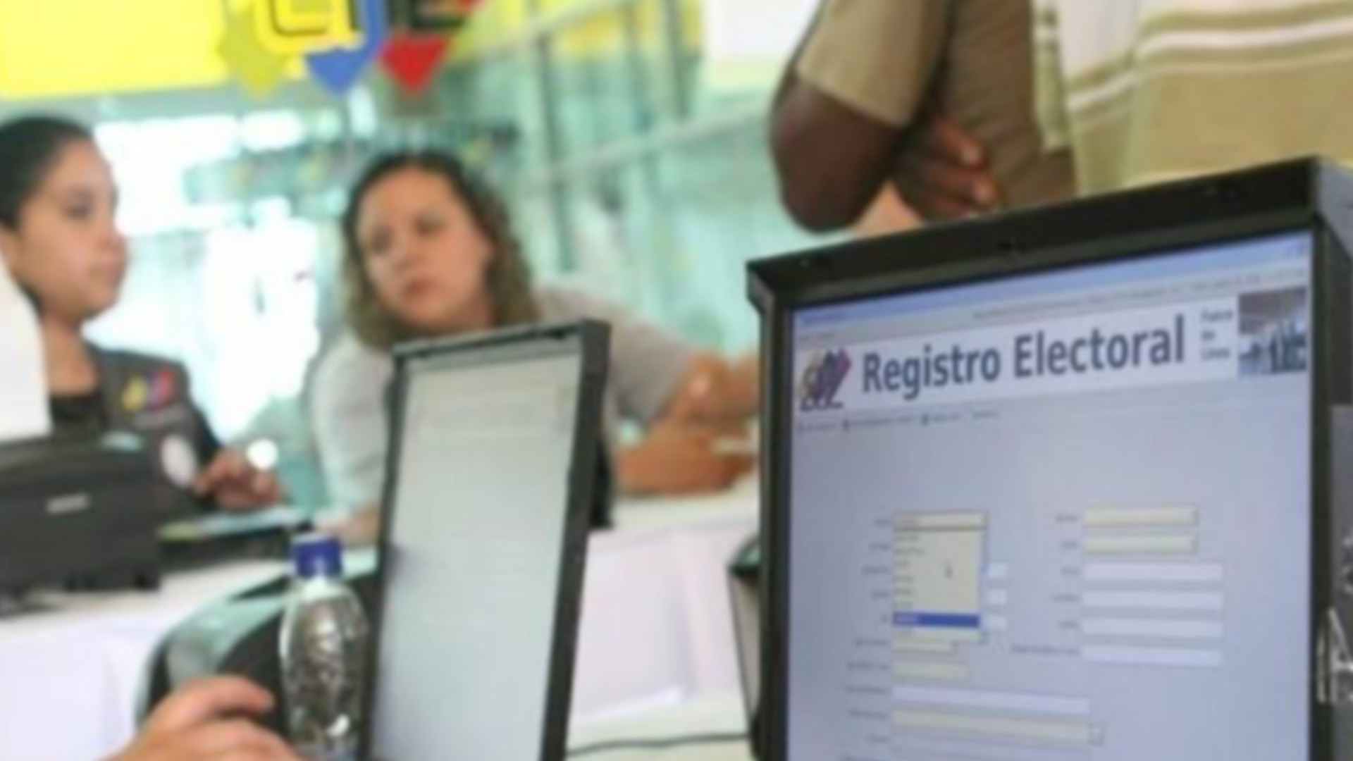 Incumple con sus deberes legales: Súmate alerta que CNE tiene siete meses sin publicar estatus del Registro Electoral