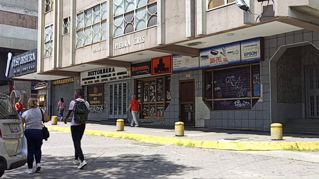 #MonitordeVíctimasCaracas | Un hombre mató a su pareja y luego se suicidó en Cortijos de Lourdes