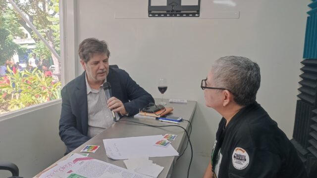 ARI Móvil más Javier Moscoso
