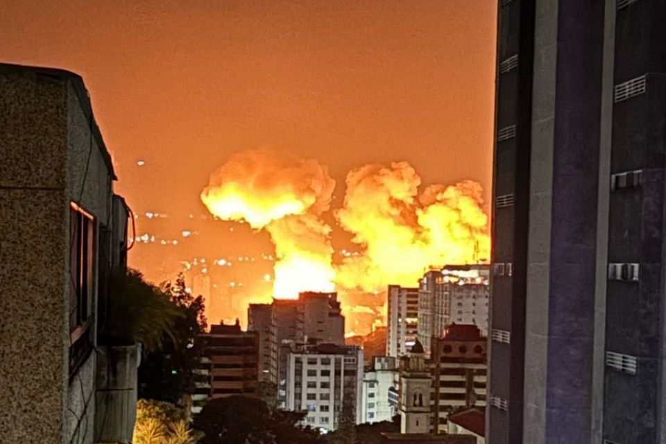 Bombardeos en Caracas