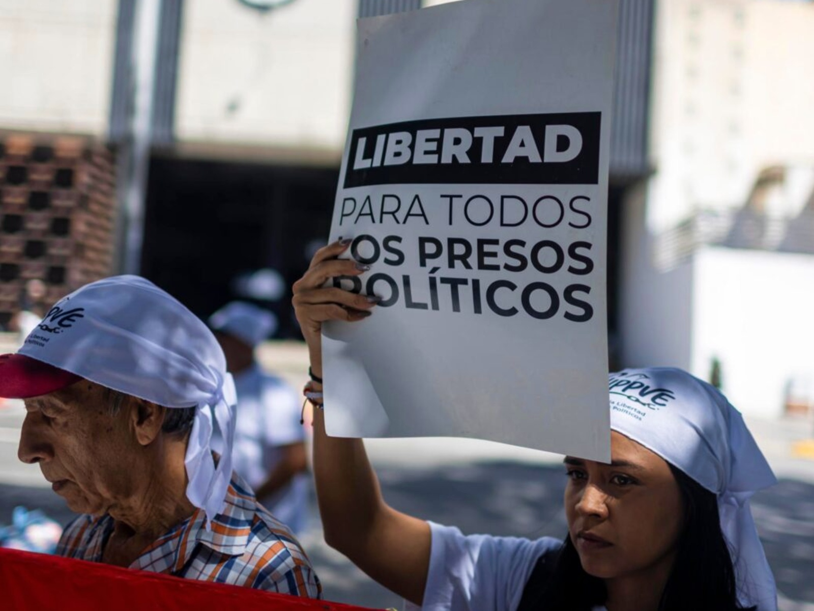 La revisión de los celulares sigue siendo causal de detención arbitraria aún en 
