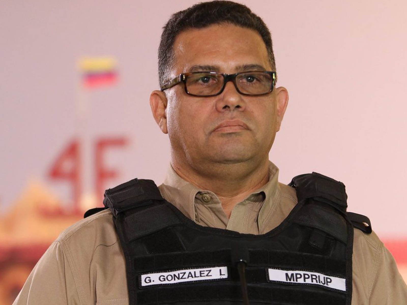 González López
