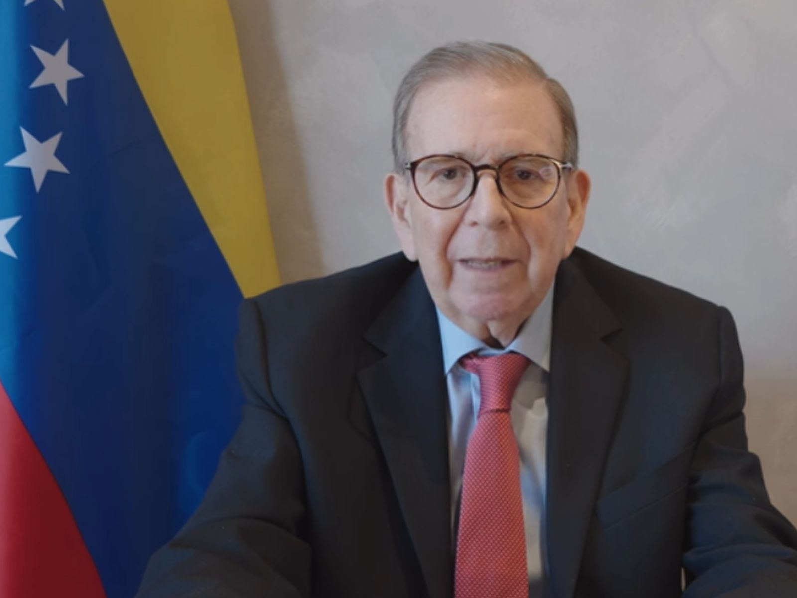 Edmundo González