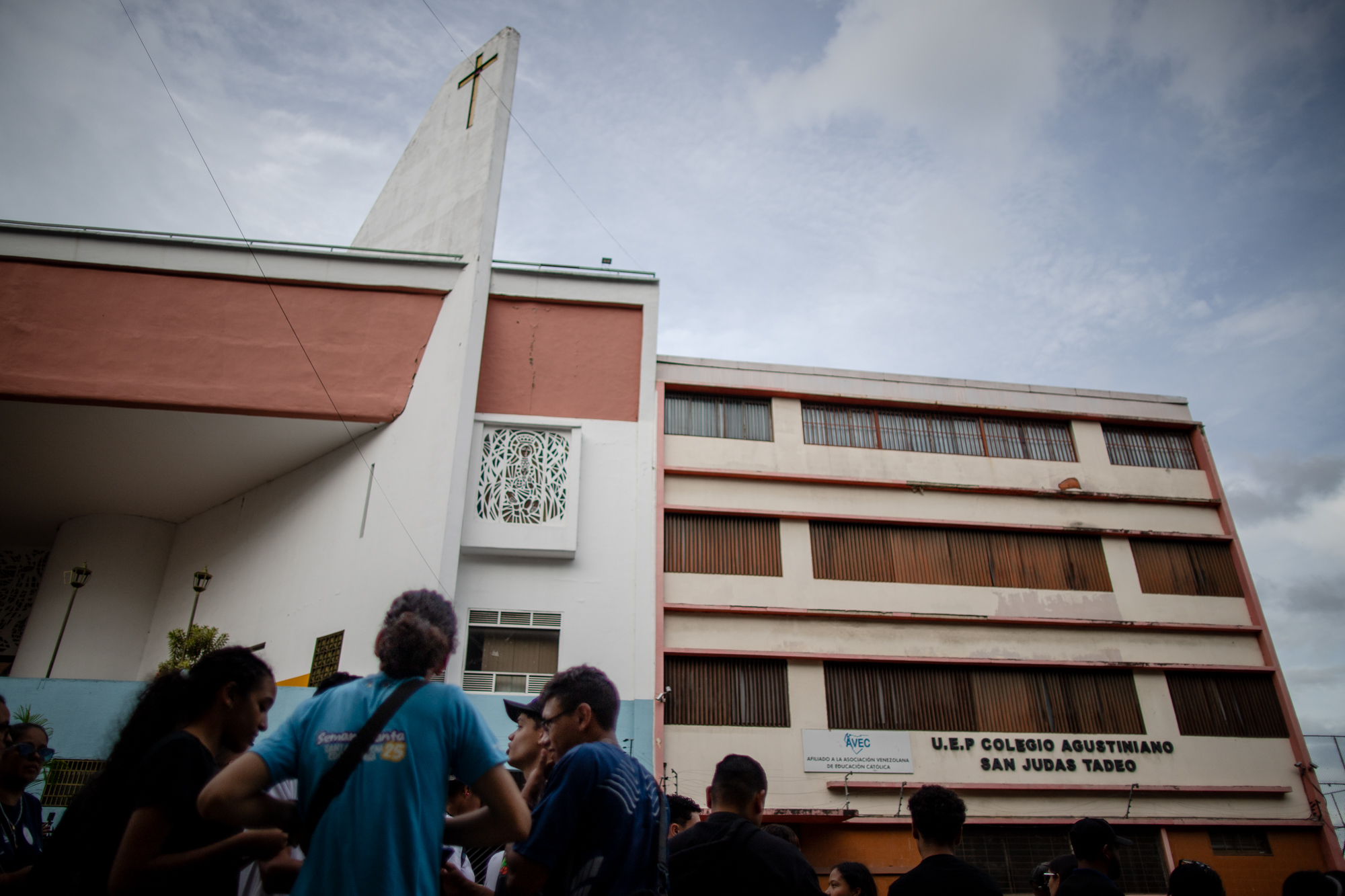 Fachada del Colegio San Judas Tadeo